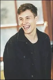 Dans quel hôpital est-il né ?