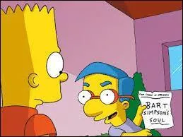 Lequel de ces enfants se fait frapper par plusieurs adversaires à la fois ?