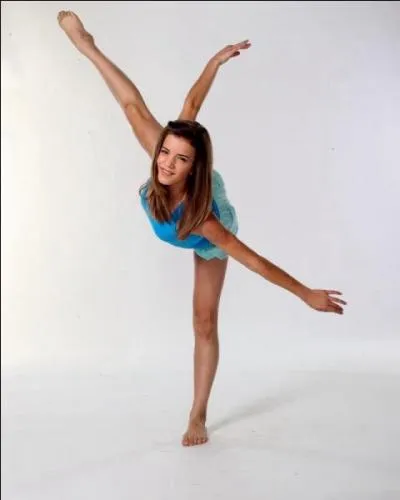 Qui est la petite amie de James ?