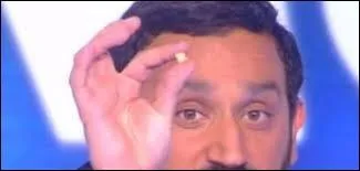 Qu'est-ce que Cyril a perdu en direct ? ( 2 réponses )