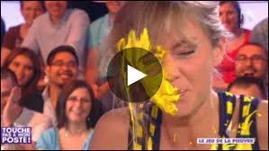 Complétez cette expression créée par Cyril : "T'as le bonjour de ...