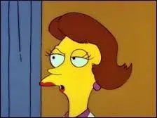 Vexée après avoir lu l'inscription gravée sur son cadeau, que va faire Marge ?