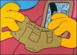 Homer se rendra-t-il compte que Marge le trompe ?