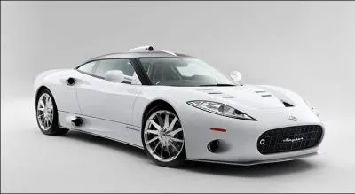 Le constructeur néerlandais Spyker propose de vous envoler (avec 400 ch), délestés de quelques dizaines de milliers d', avec ce --- (Complétez ! )