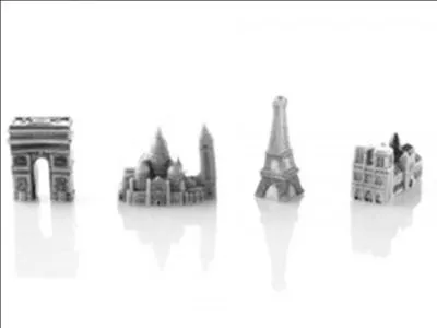 Quelle ville est représentée par ces monuments ?