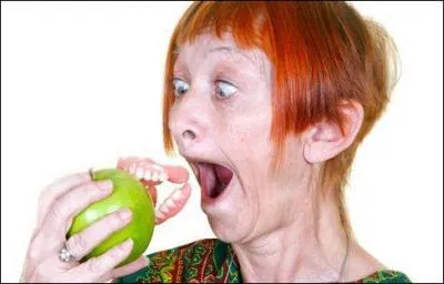 Perdu rue Ducroc : Partie supérieure d'un dentier !