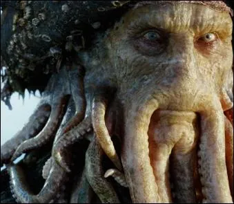 Quand je suis arrivé à Poudlard la 1ère fois, je suis tombé de la barque et le calmar géant m'a ramassé, qui suis-je ?