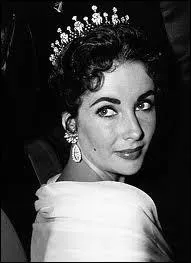 Son troisime mari lui fit couper les cheveux trs courts, par le grand coiffeur parisien Alexandre, et lui offrit un diadme de diamants pour la consoler, qui tait ce grand producteur ?