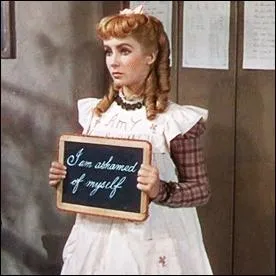 Dans ce film, o elle se met une pince  linge au bout du nez pour l'affiner, elle finit par pouser Lawrence  la place de Jo, quel est ce film tir d'un best-seller amricain de la littrature enfantine ?