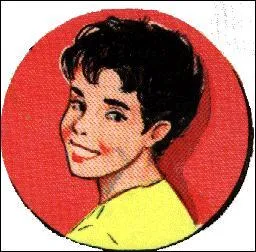 C'est un vrai garçon manqué toujours accompagné de Dagobert son chien !