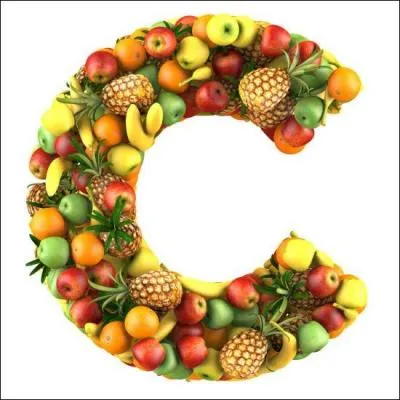 Mais dans quels fruits ou légumes retrouve-t-on la plus grande concentration de vitamine C pour 100 grammes d'aliments ?