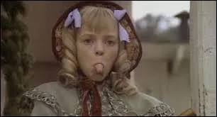 Laquelle de ces personnes est allée vivre à New York ?