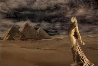 Qui est la divinité surnommée la "puissante", destructrice des hommes et responsable des épidémies qui s'abattent sur l'Égypte ?