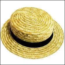 En 1925 quelle est la star de music-hall au Casino de Paris ?