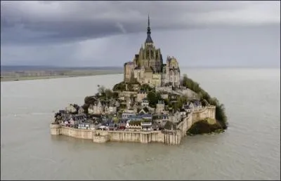 Le mont Saint-Michel est redevenu une île. Combien de temps ont duré les travaux ?