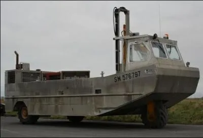 D'où sort cet engin bizarre ?