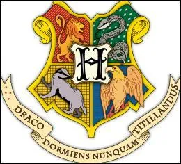 Quelle sont les quatre maisons de l'école ?