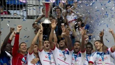 Combien l'Olympique lyonnais a-t-il remporté de trophées des champions ?