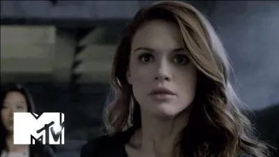 Quel personnage voit Lydia lorsqu'elle hallucine ?