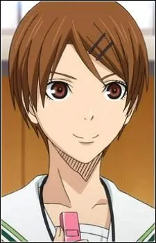 Quel est le prénom de Aida ?