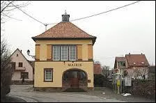 Nous terminons en Alsace, à Zehnacker. Village de l'arrondissement de Molsheim, il se situe dans le département ...