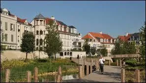 Ville d'Ile-de-France, Le Plessis-Robinson se situe dans le département ...