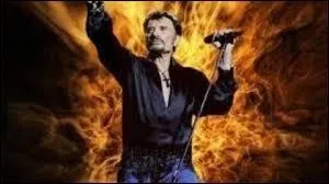 Qui a chanté "Allumez le feu" ?