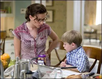 Dans quel film de 2007 Scarlett Johansson joue-t-elle Annie Braddock, une jeune femme du New Jersey ?