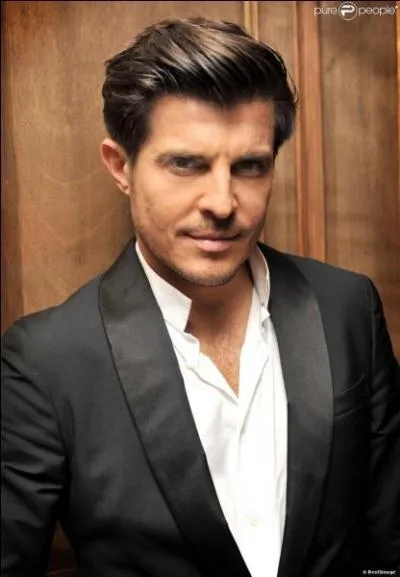 Qui a dansée avec le ténor Vincent Niclo ?