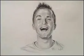 Que Squeezie ne sait-il pas faire ?