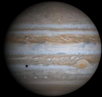 Jupiter est ...
