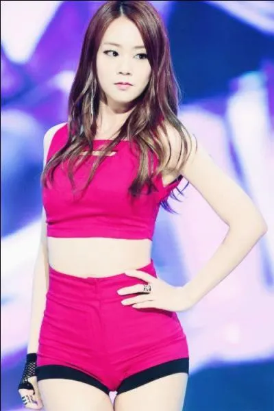 À quelle chanson correspond cette tenue ?