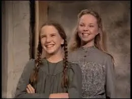 Dans la saison 2, elle doit porter des lunettes.