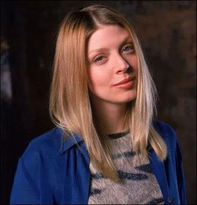 Elle s'appelait Tara Maclay. Elle a pris une balle dans le dos que Warren Mears destinait pourtant à Buffy Summers. Quel est le nom de cette série ?