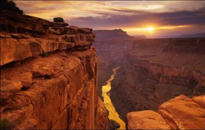 Géographie - Dans quel État des États-Unis se situe le Grand Canyon ?