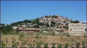 Ville azuréenne, Pierrefeu-du-Var se situe dans le département ...
