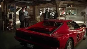 Dans quelle série télé peut-on voir cette Ferrari Testarossa ?