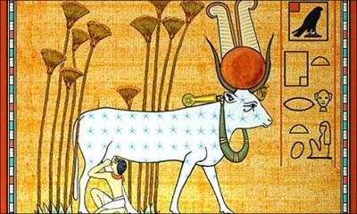Quelle est cette déesse de l'Egypte antique, déesse de l'amour et de la joie, adorée sous la forme d'une vache ?