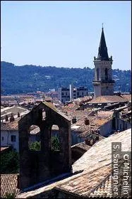 De quelle ville du Var les Dracénois sont-ils les habitants ?