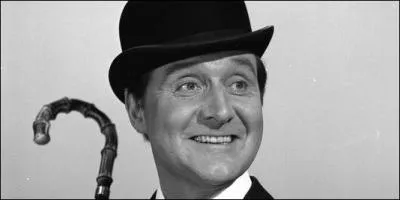 Comment l'acteur s'appelle-t-il ?