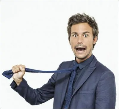 Qui a son journal dans l'émission de Cyril Hanouna "Touche pas à mon poste" ?