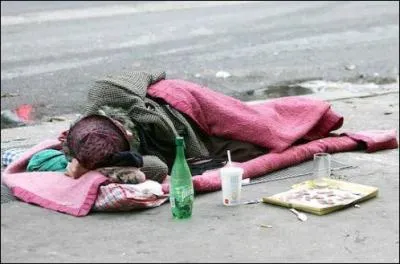 Au cas où ce soit interdit par arrêté municipal quelle sanction encourez-vous si vous dormez sur la plage (sans y installer de toile de tente) ?