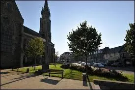 Nous partons faire un petit tour en Bretagne, à Ploufragan. Ville de l'arrondissement de Saint-Brieuc, elle se trouve dans le département ...