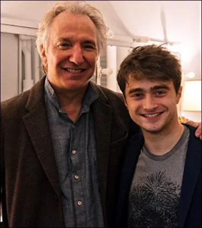 « En son for intérieur, Harry préférait affronter le monstre légendaire de Serpentard plutôt que d'être surpris en train de voler quelque chose dans le bureau de Rogue. »