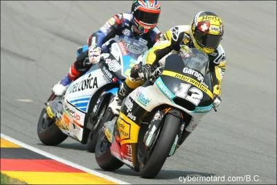 Qui a été champion du monde de Moto2 en 2015 ?
