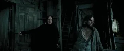Pour quelle raison Severus Rogue est-il passé tout près de recevoir la récompense de l'Ordre de Merlin (Première Classe) par le Ministère de la Magie dans le film "Harry Potter et le Prisonnier d'Azkaban" ?