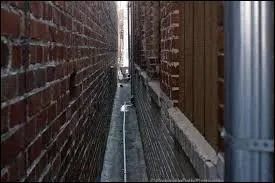 Que signifie "narrow", en français ?