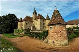Nous partons visiter le château de Beauvoir, à Saint-Pourçain-sur-Besbre. Village auvergnat de l'arrondissement de Moulins, il se trouve dans le département ...