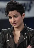 Qui est Sin pour Sara ?