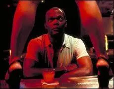 Dans le même film, qui joue Louis Gara, un ami d'Ordell fraîchement sorti de prison ?